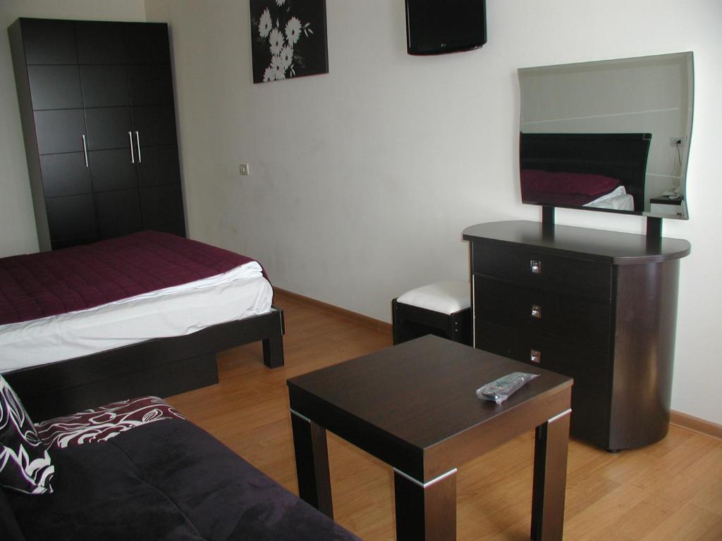 Hotel Grig Yerevan Exterior foto