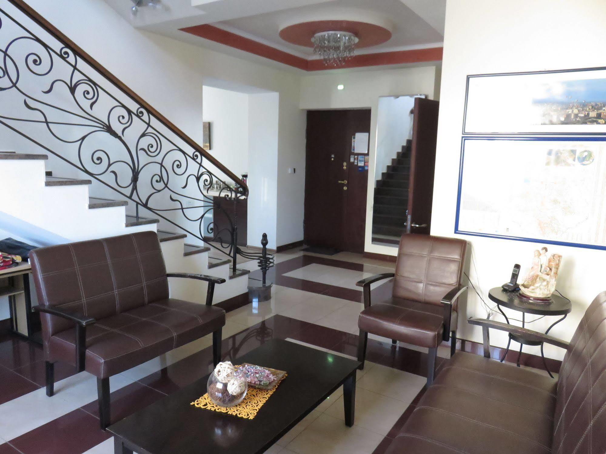 Hotel Grig Yerevan Exterior foto